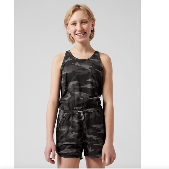 Athleta Other - Athleta Girl • Black Camo On the Go Romper • Size XS/6